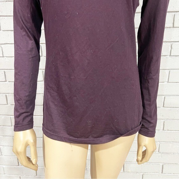 32 Degrees Purple Long Sleeve Heat Weatherproof Scoop Neck Jersey Tee Shirt - Picture 4 of 10